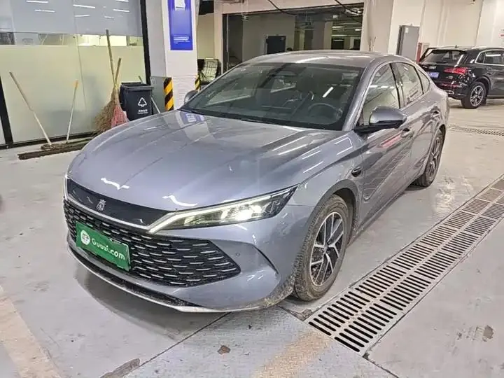 Qin L 2025 DM-i smart driving version 80KM Exceed 2