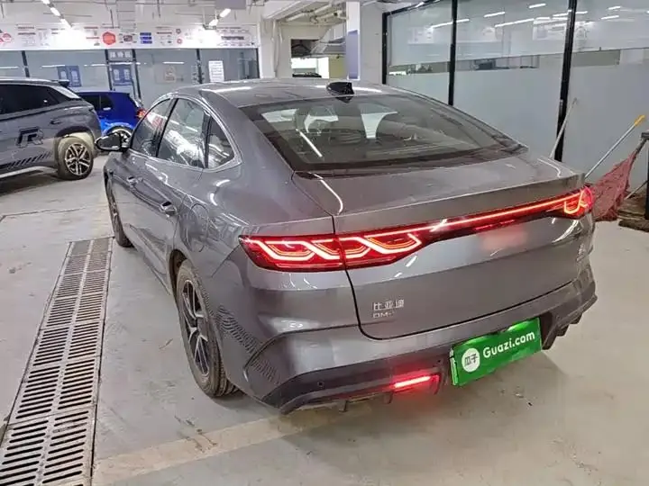 Qin L 2025 DM-i smart driving version 80KM Exceed 5