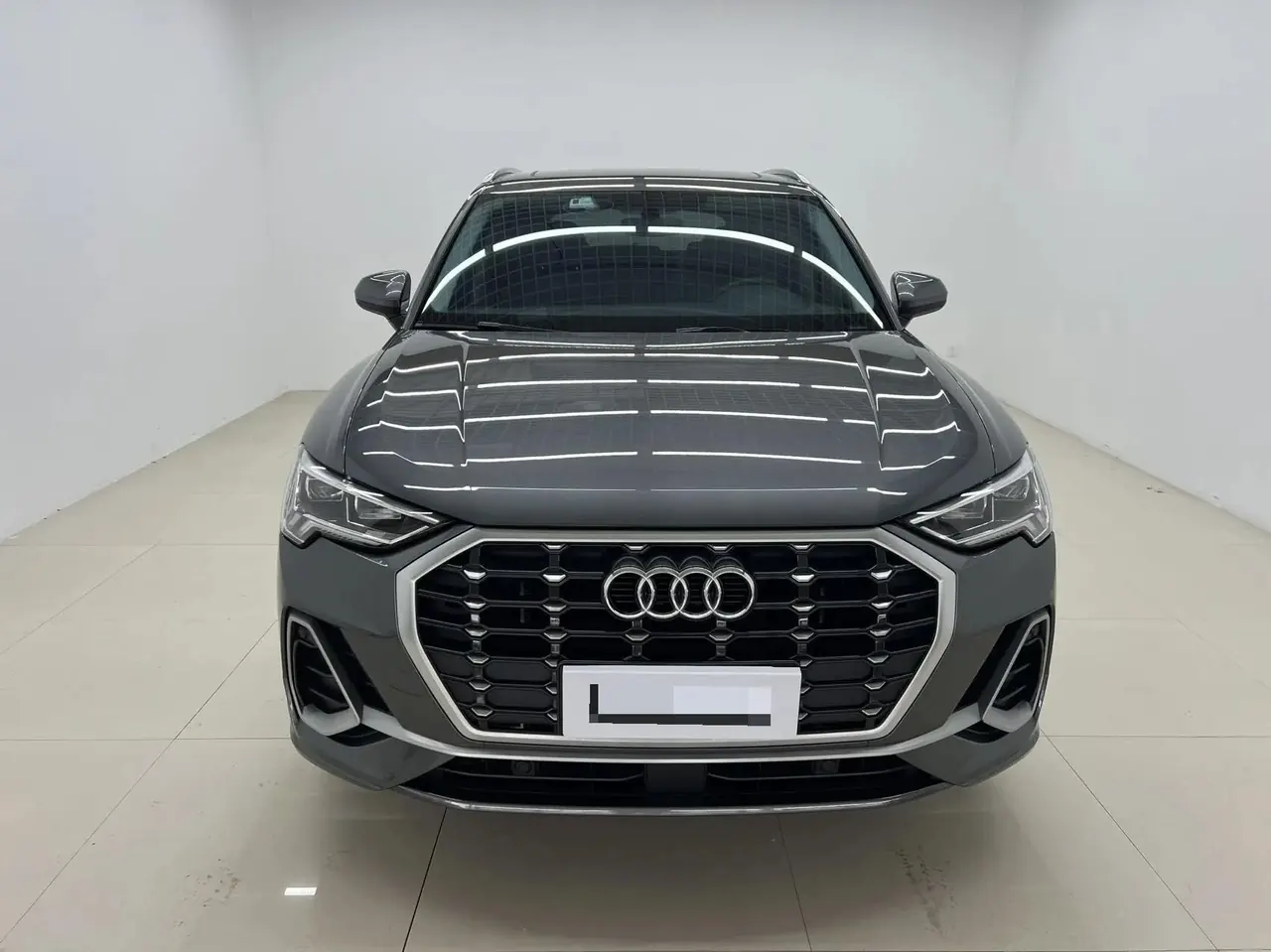 Audi Q3 2022 model 35 TFSI Fashion Dynamic Edition 2