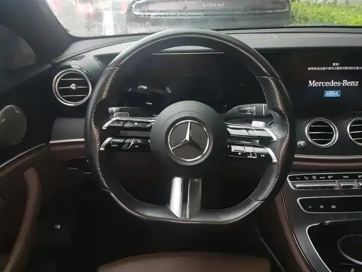 Mercedes Benz E-Class 2021 model facelift E 260 L Sport version 15
