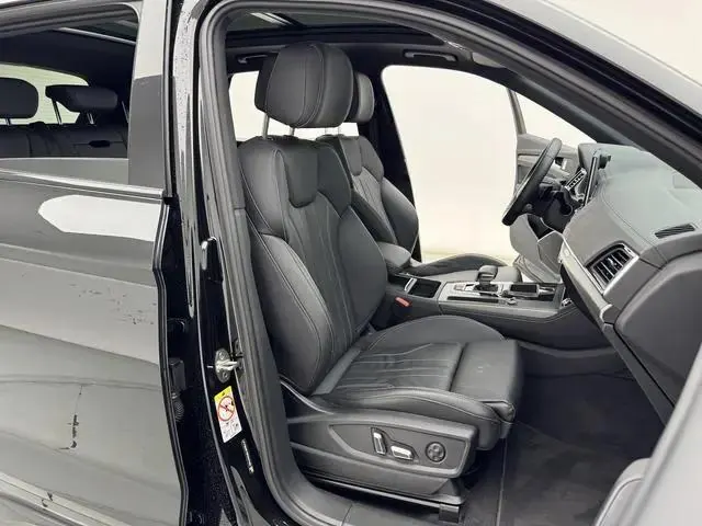 Audi 2023 Q5L 2.0TFSI 40TFSI Luxury Dynamic Edition Automatic 8