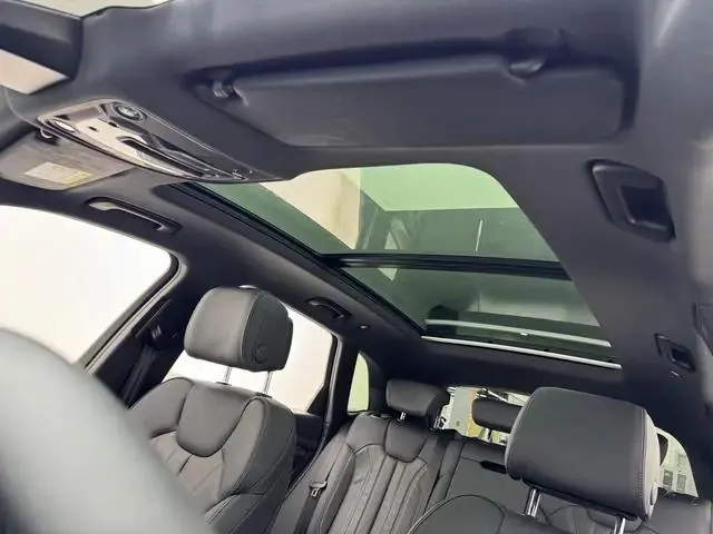 Audi 2023 Q5L 2.0TFSI 40TFSI Luxury Dynamic Edition Automatic 9