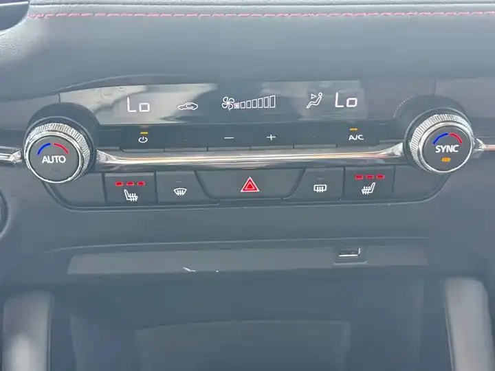 Mazda3 Axela 2022 2.0L Automatic Zhirui Obsidian Edition 10