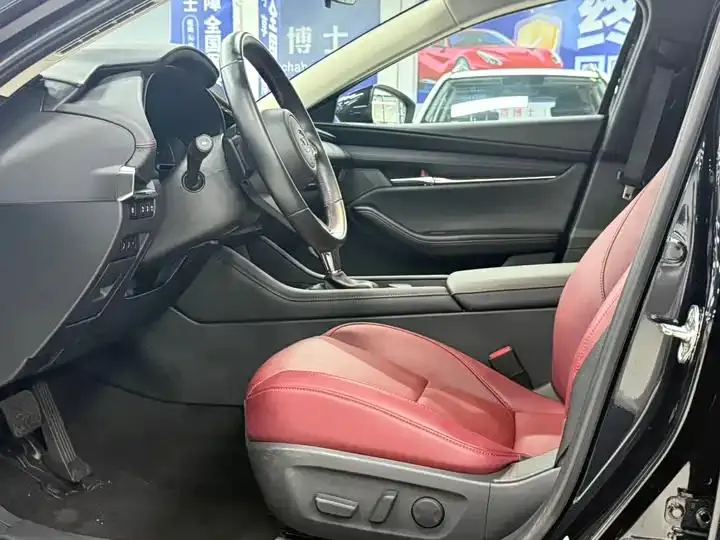 Mazda3 Axela 2022 2.0L Automatic Zhirui Obsidian Edition 17