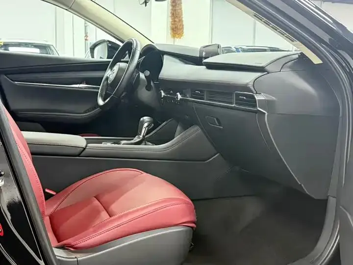 Mazda3 Axela 2022 2.0L Automatic Zhirui Obsidian Edition 19