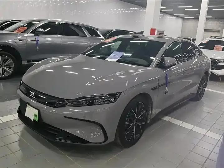 Han 2025 DM-i 125KM laser Radar smart driving model - View 1