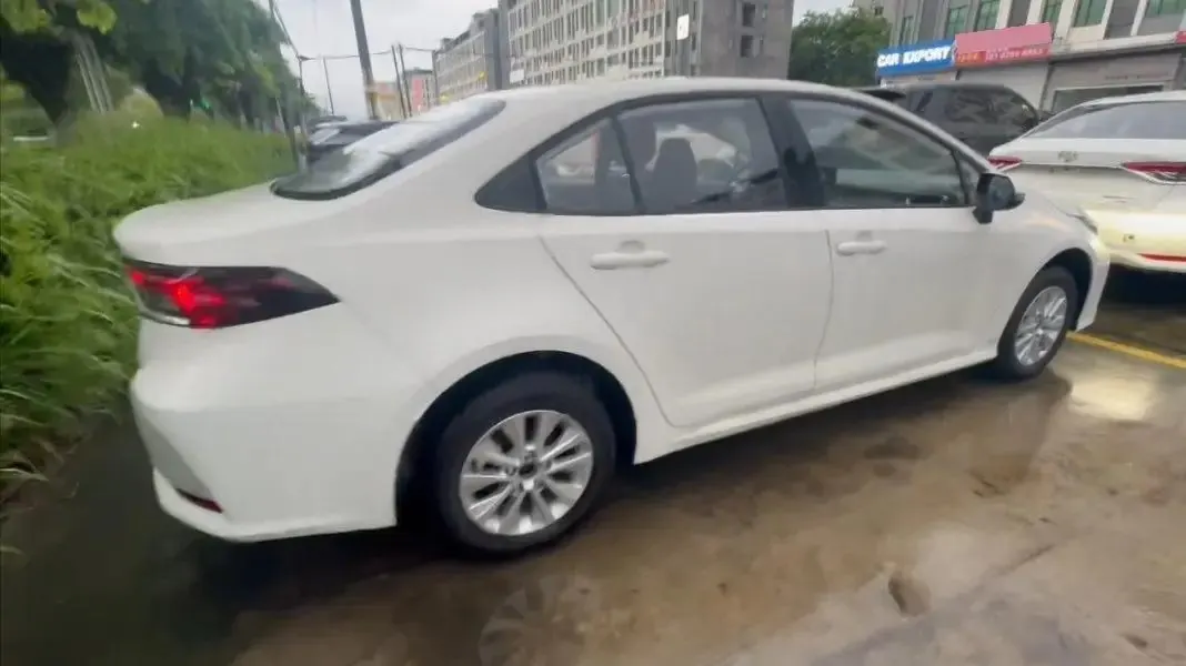 Toyota 2025 corolla 1.2T stepless elite version of automatic gear 5