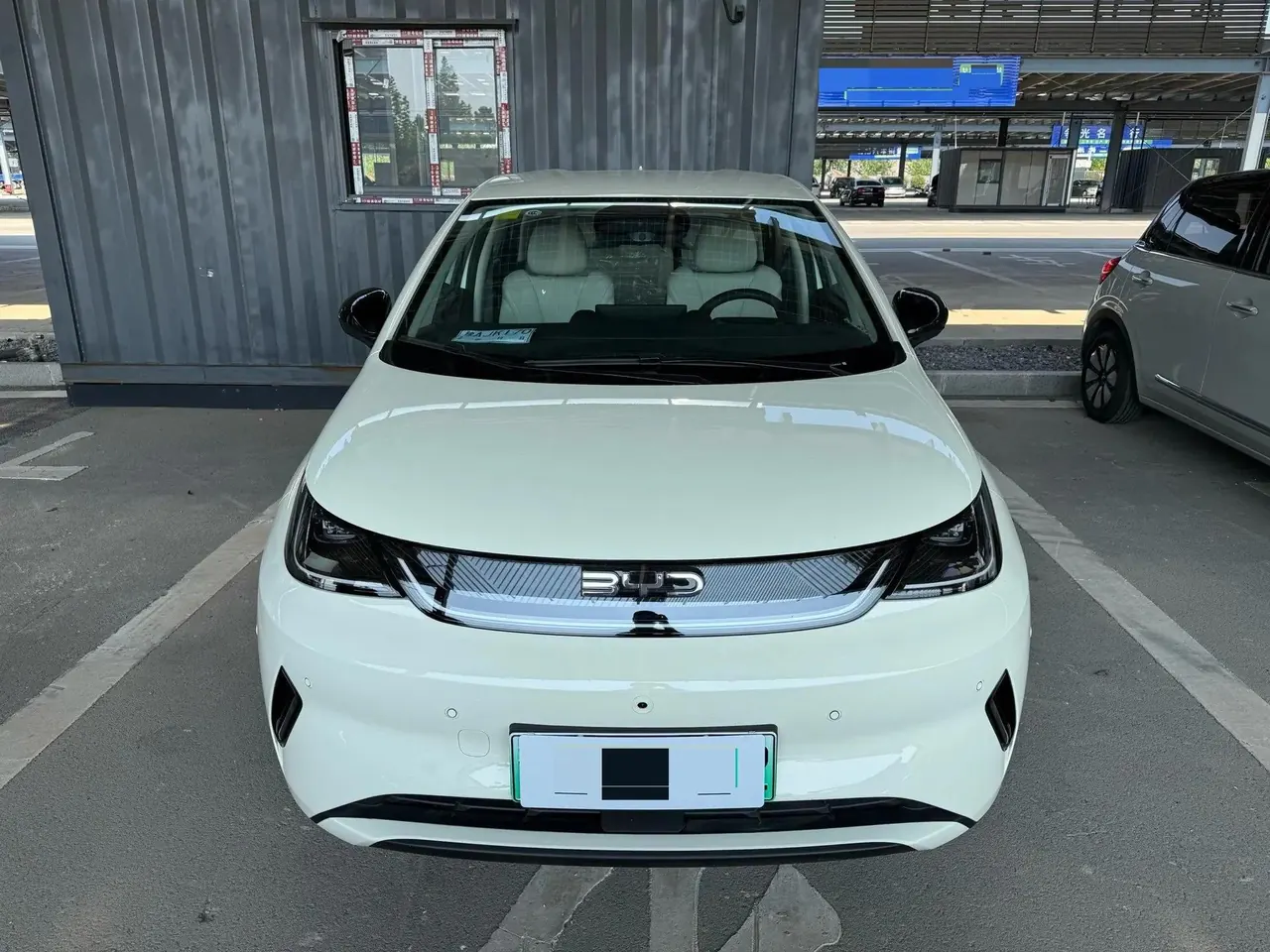 BYD 2025 Dolphin Intelligent Driving Edition 420km Free Edition Automatic 2