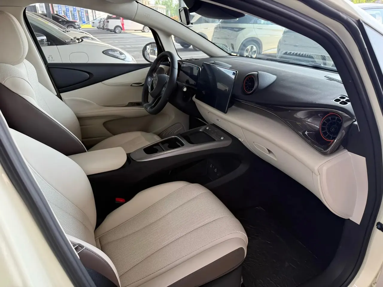 BYD 2025 Dolphin Intelligent Driving Edition 420km Free Edition Automatic 6