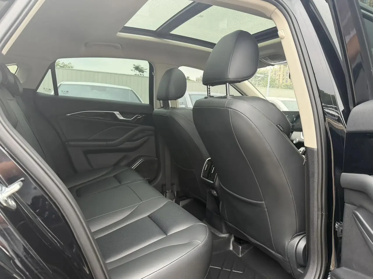 Bestune 2024 B70 1.5T Longteng Edition Leading Automatic Gear 11