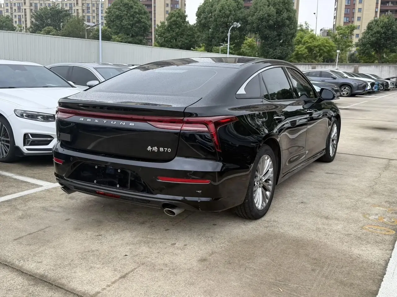 Bestune 2024 B70 1.5T Longteng Edition Leading Automatic Gear 6
