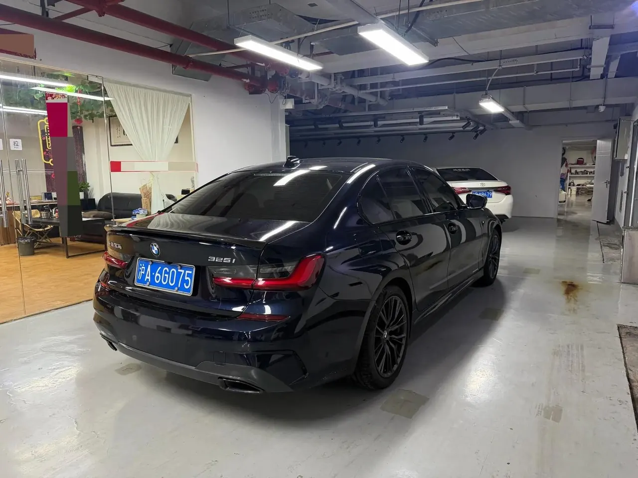 BMW 3 Series 2021 Changed 325Li M Sports Obsidian Night Suit 4