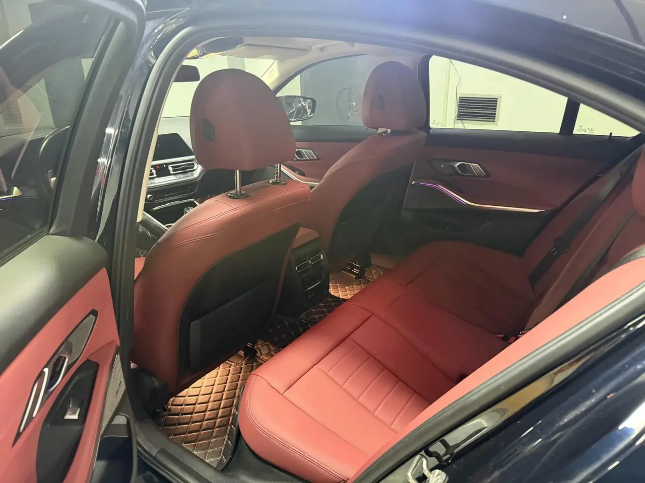 BMW 3 Series 2021 Changed 325Li M Sports Obsidian Night Suit 8