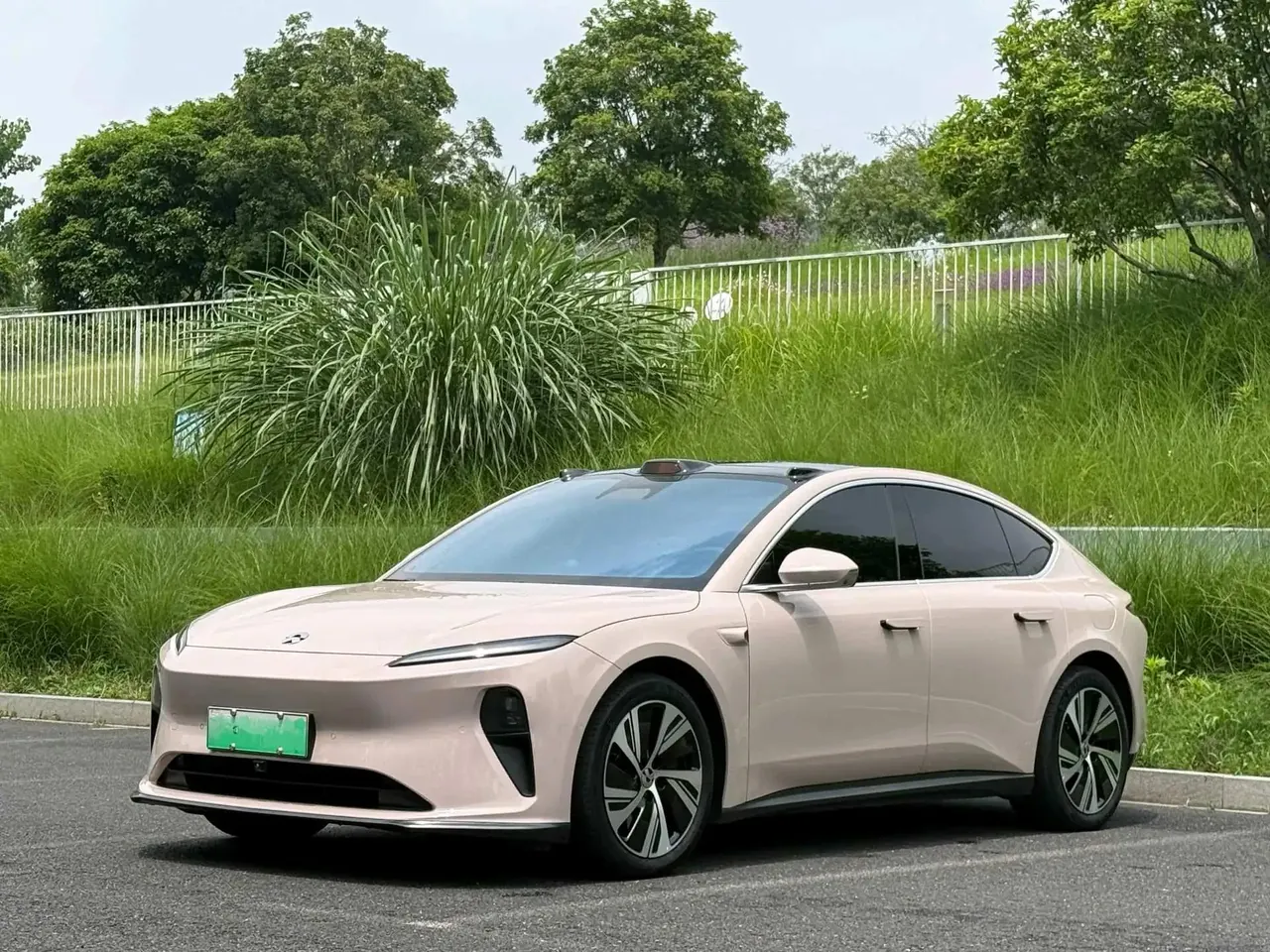 NIO ET5 2024 section 75kWh - View 1