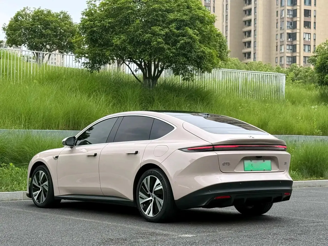 NIO ET5 2024 section 75kWh 9