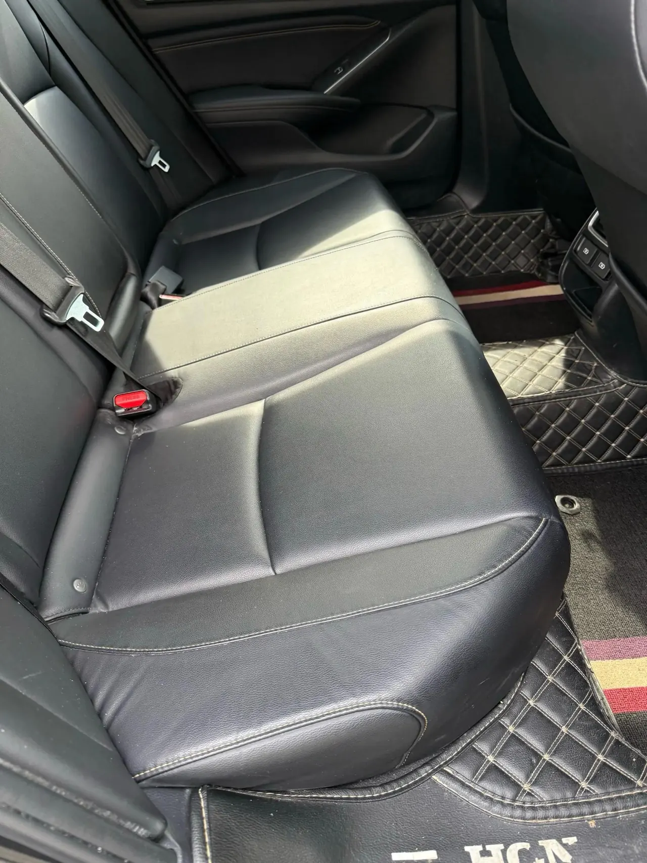 Accord 2022 260TURBO Magic Night Premium Edition 10