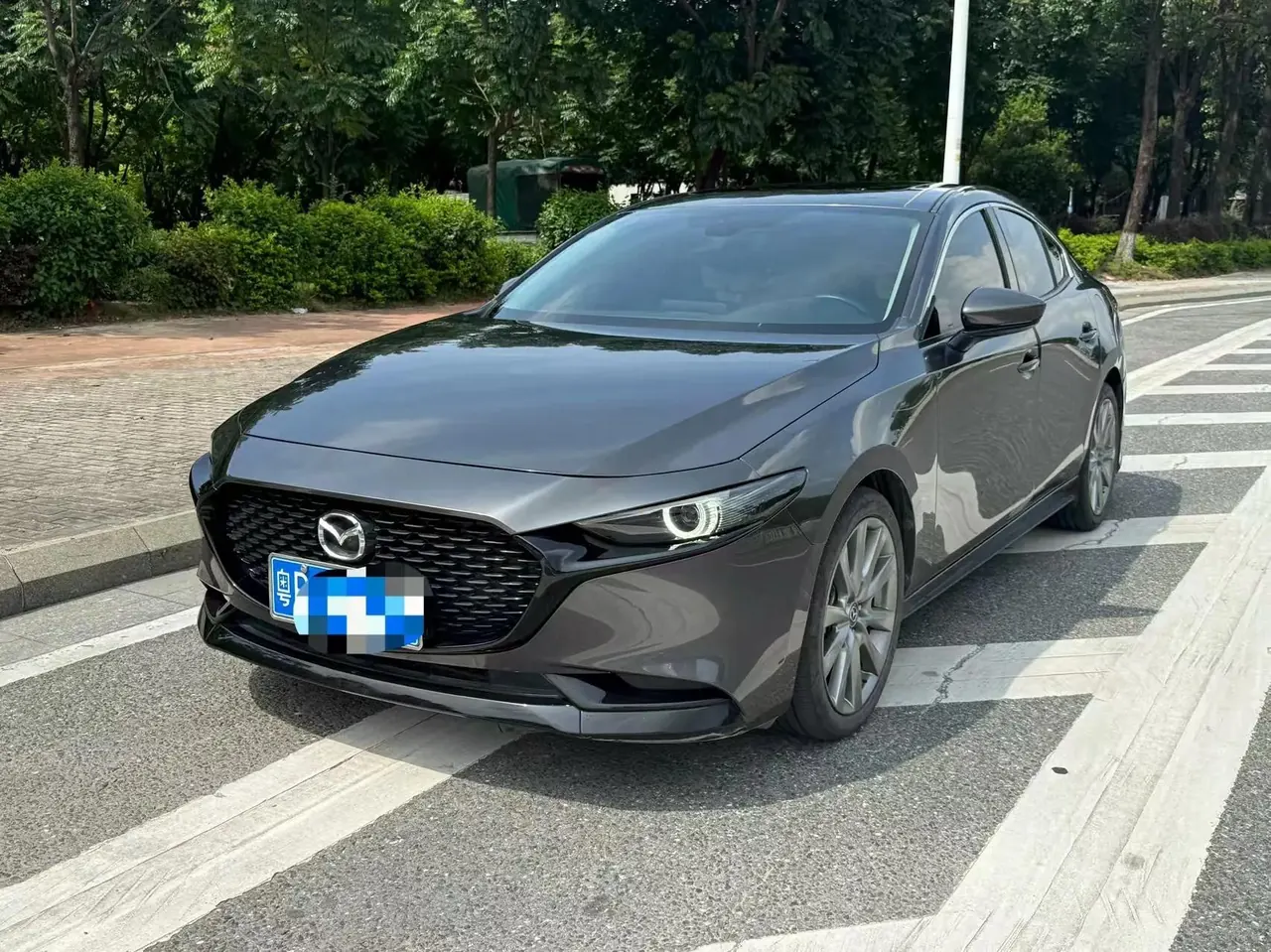 Mazda3 Axela 2021 2.0L Automatic Elegant Edition - View 1