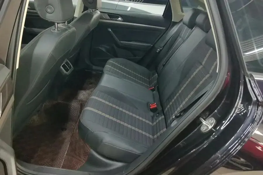Lavida 2021 280TSI DSG Comfort Edition 7