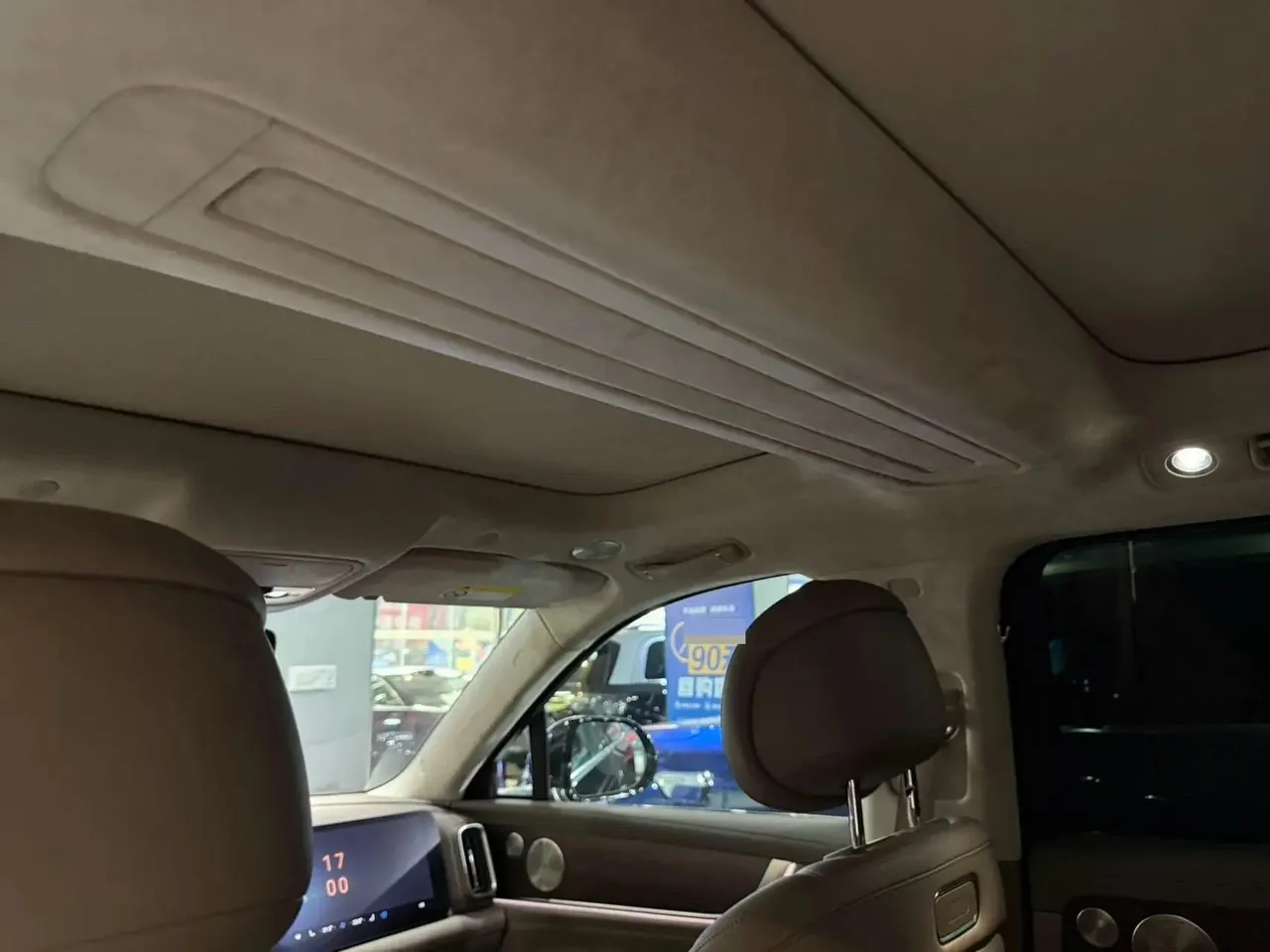 AITO 2025 Model AITO M9 Range-Extended Ultra Version 52kWh 6-Seater Automatic 8