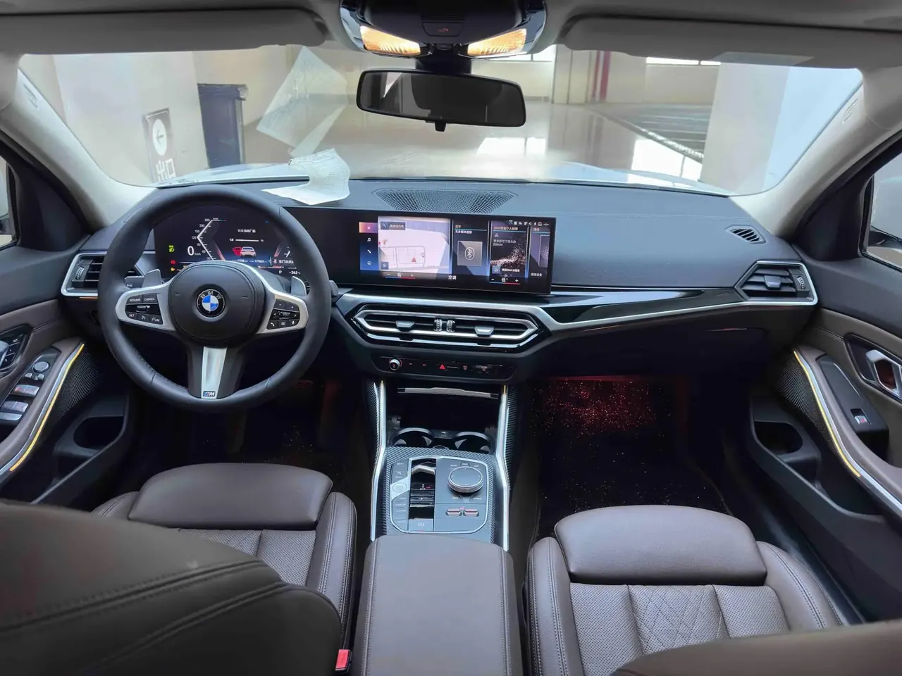 BMW 3 Series 2023 model 320Li M Sport Package 7