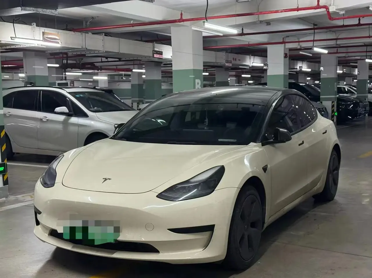 Model 3 2022 rear-wheel drive version - View 1