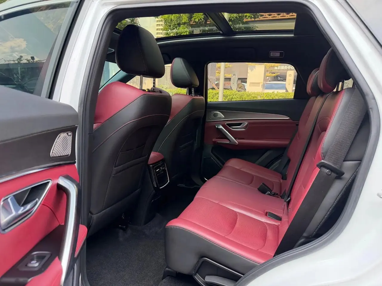 Jetour X70 PLUS 2021 1.6T DCT with 5 seats 5