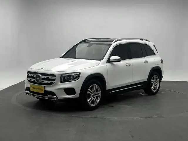 Mercedes Benz GLB 2023 GLB 220 Dynamic - View 1