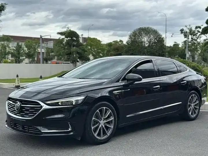 LaCrosse 2021 652T Honorable Model - View 1