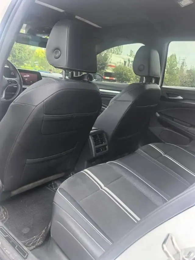 Golf 2021 280TSI DSG 30th Anniversary Edition 5