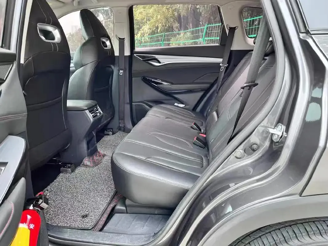 ChangAn CS75 PLUS 2022 second-generation 1.5T automatic prestige model 6