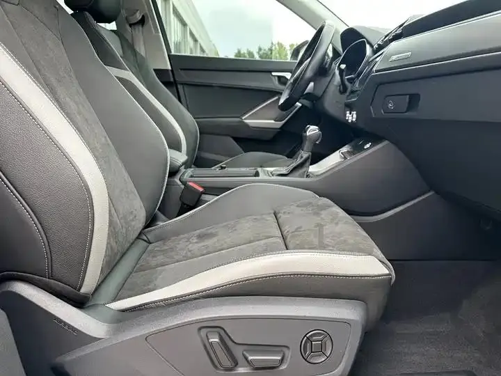 Audi Q3 2022 model 35 TFSI Fashion Dynamic Edition 6
