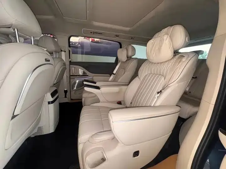 Voyah Dreamer 2025 PHEV Four-wheel Drive Flagship Kunpeng Edition 7