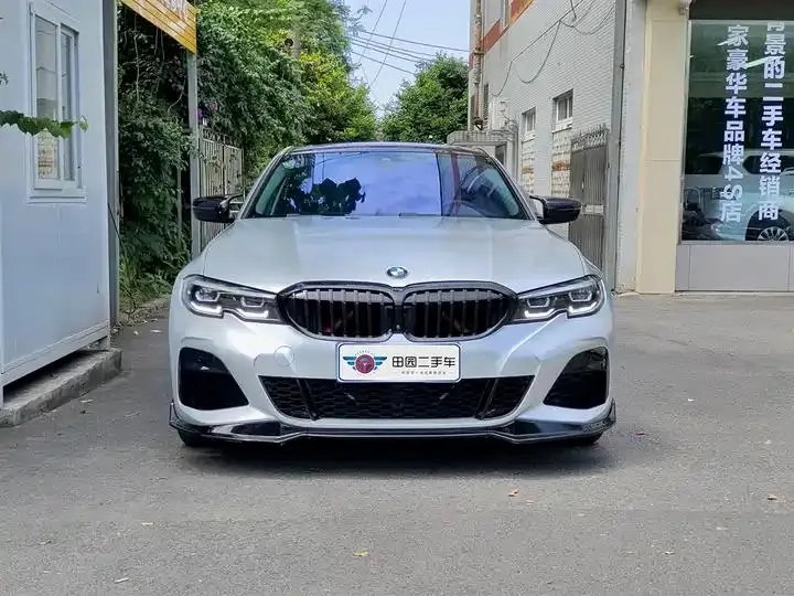 BMW 3 Series 2021 325Li M Sports Night Suit 2