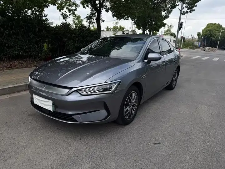 Qin PLUS 2024 Glory Edition EV 510KM Exceed 2