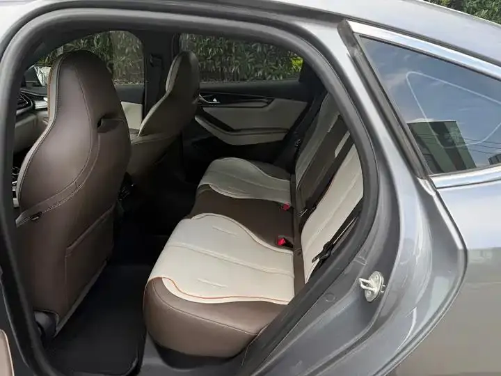 Qin PLUS 2024 Glory Edition EV 510KM Exceed 9