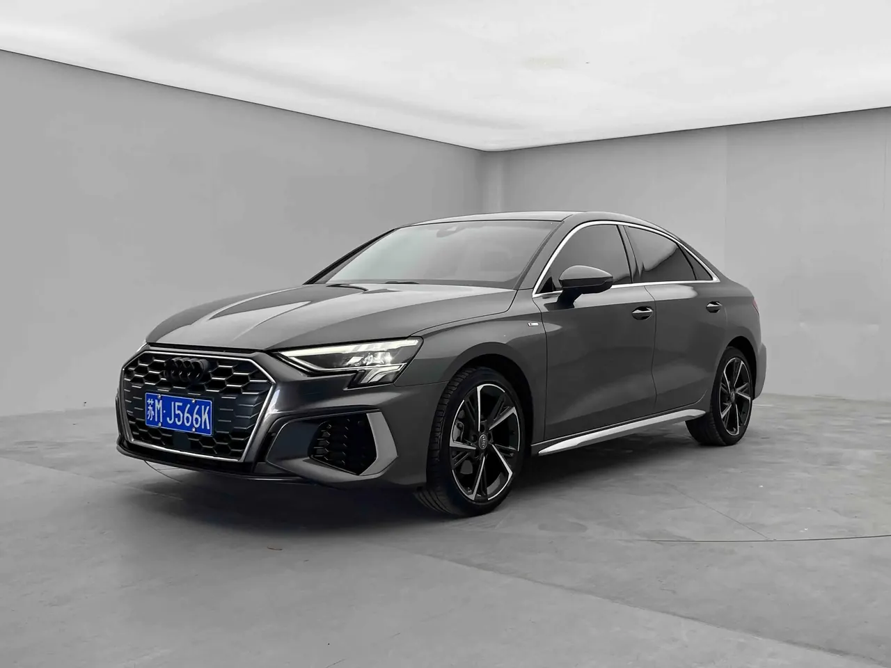 Open image lightbox: Audi A3 2022 model A3L Limousine 35 TFSI Luxury Sport version