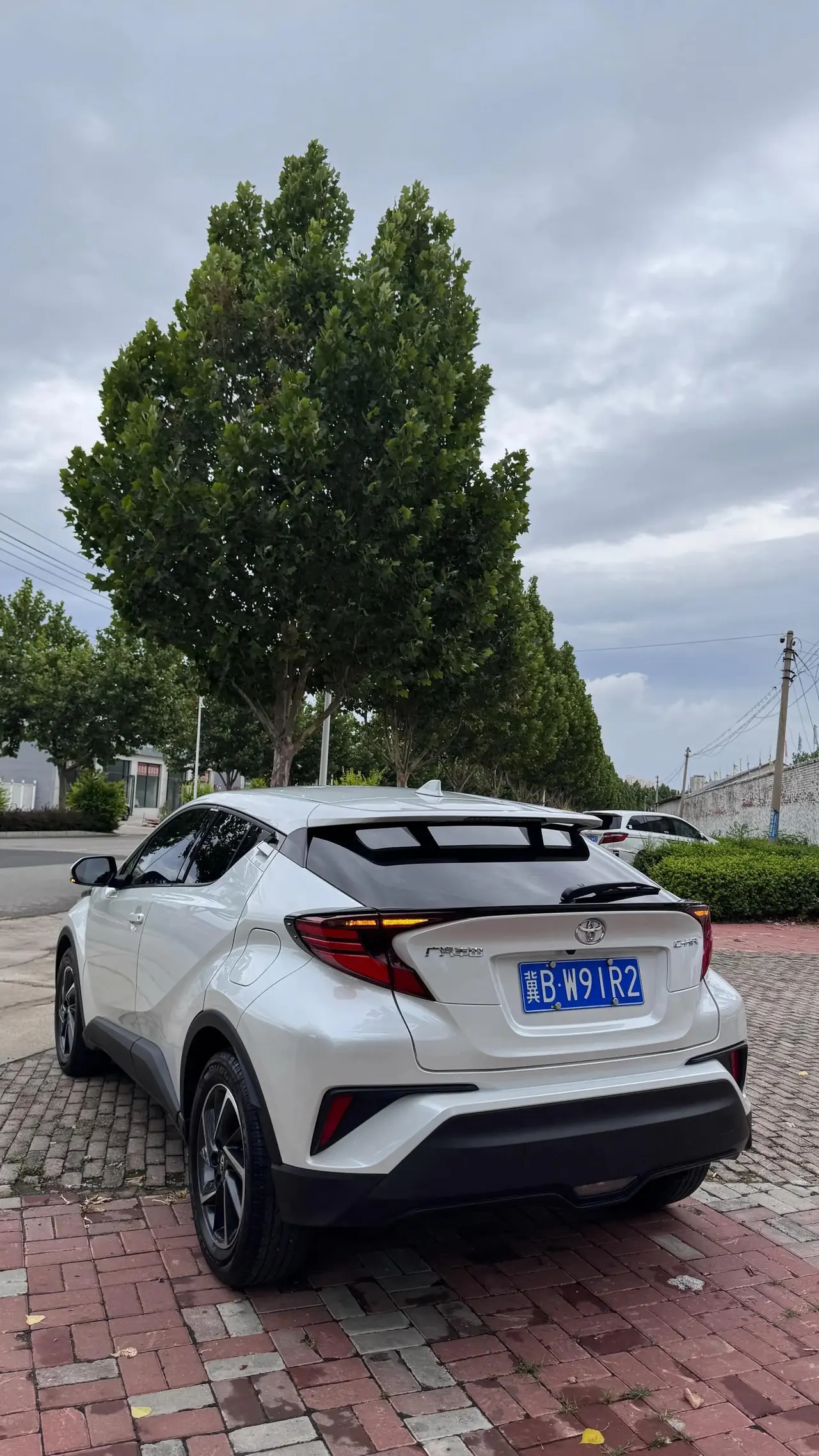 Toyota C- HR 2021 2.0L Deluxe Edition 4