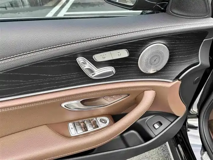 Mercedes Benz E-Class 2022 Model to E 300 L Sports Luxury Model 10