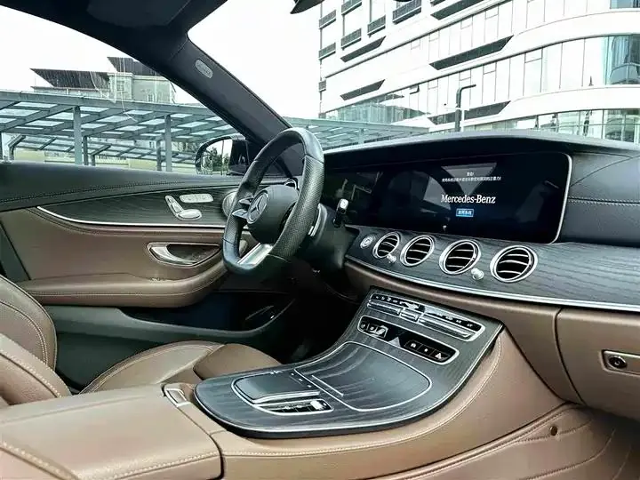 Mercedes Benz E-Class 2022 Model to E 300 L Sports Luxury Model 18