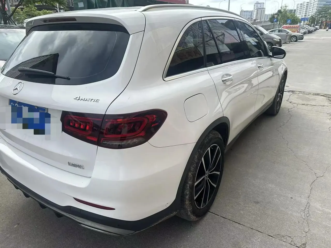Mercedes Benz GLC 2021 GLC 260 L 4MATIC Luxury Model 4