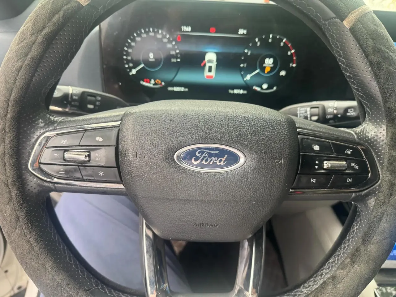 Lingrui 2022 Model Facelift EcoBoost 170 Prestige Edition 12