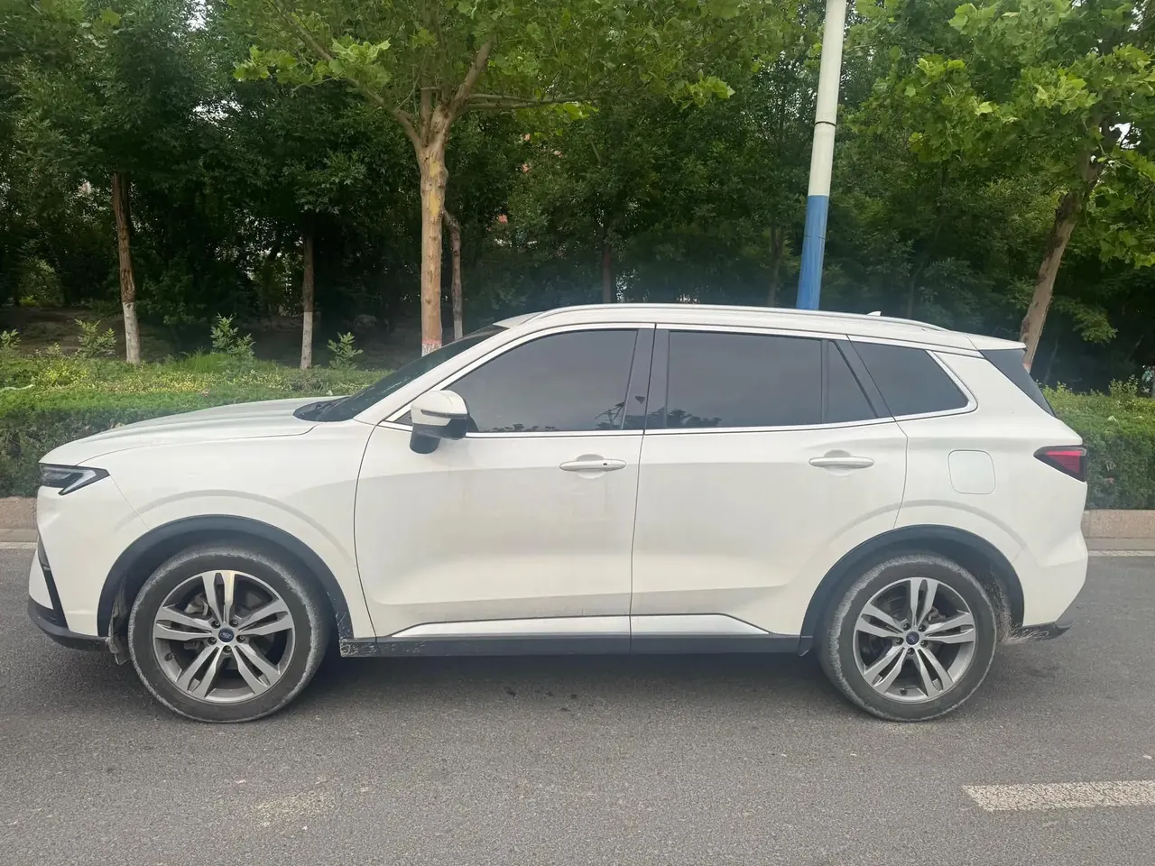 Lingrui 2022 Model Facelift EcoBoost 170 Prestige Edition 4