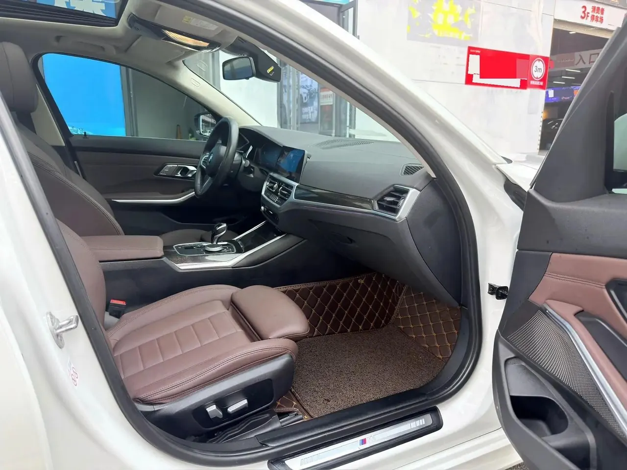 BMW 3 Series 2020 325Li M Sports Suit 8