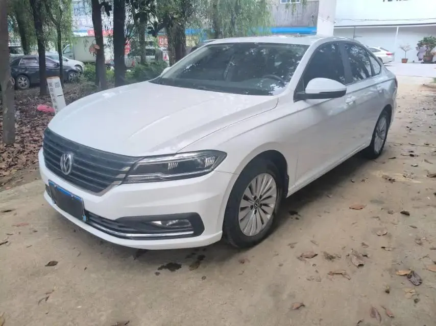 Open image lightbox: Lavida 2021 280TSI DSG Deluxe Edition