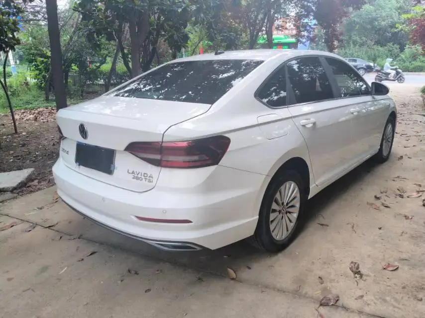 Lavida 2021 280TSI DSG Deluxe Edition 5