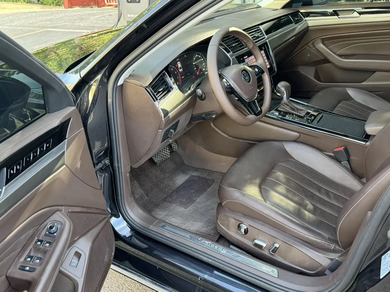 Hui Ang 2021 380TSI Deluxe Edition 4