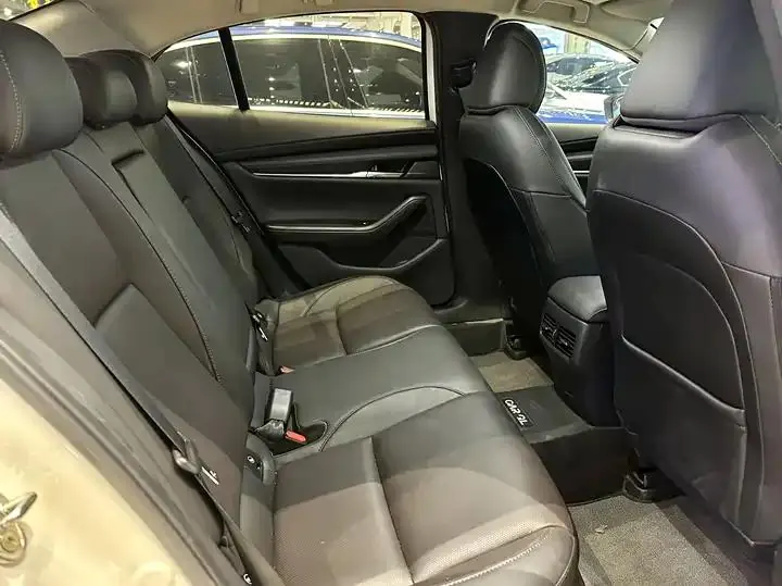 Mazda 3 Onksera 2022 2.0L Automatic Quality Elegant Edition 8