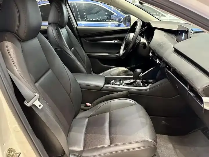Mazda 3 Onksera 2022 2.0L Automatic Quality Elegant Edition 9