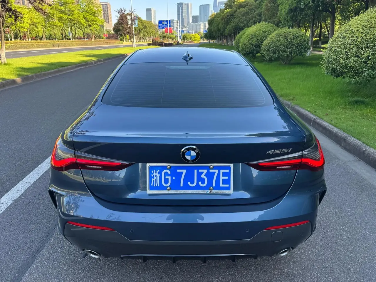 BMW 4 Series 2022 model 425i M Sport Package 3