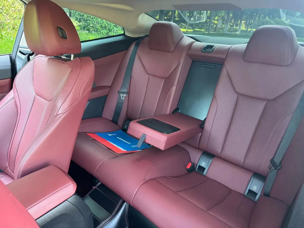 BMW 4 Series 2022 model 425i M Sport Package 7